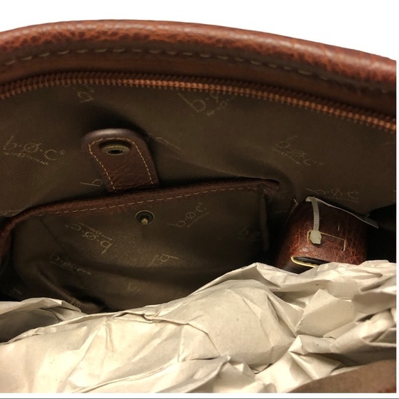 b.o.c. Purse with Charging Bank, Crossbody, Green - Picture 5 of 8